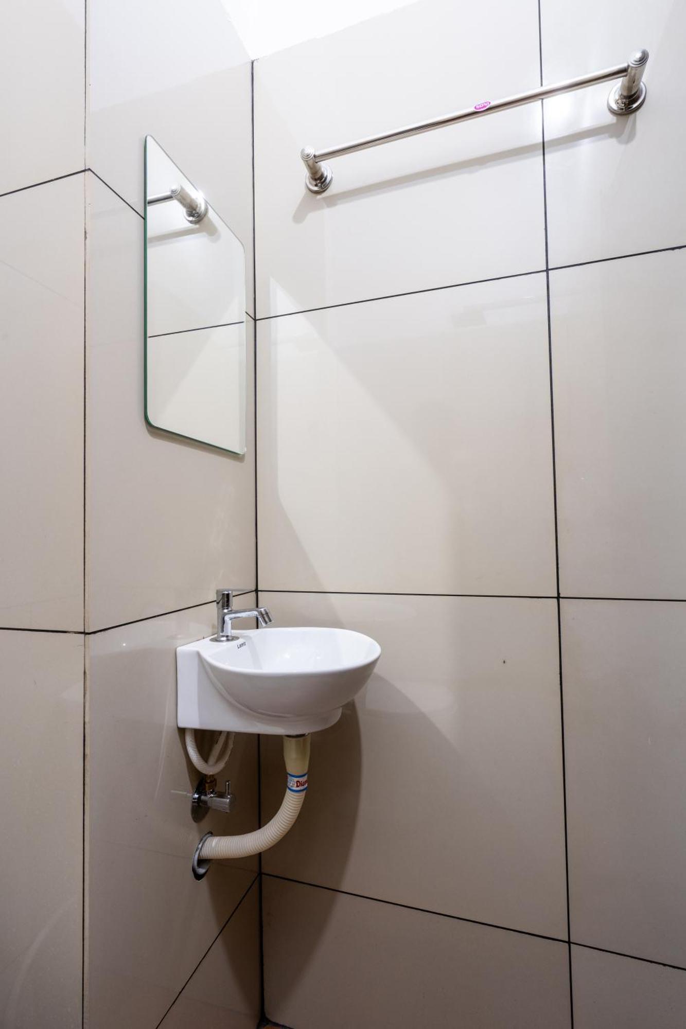 Yaad Residency Hotel Kochi Ngoại thất bức ảnh