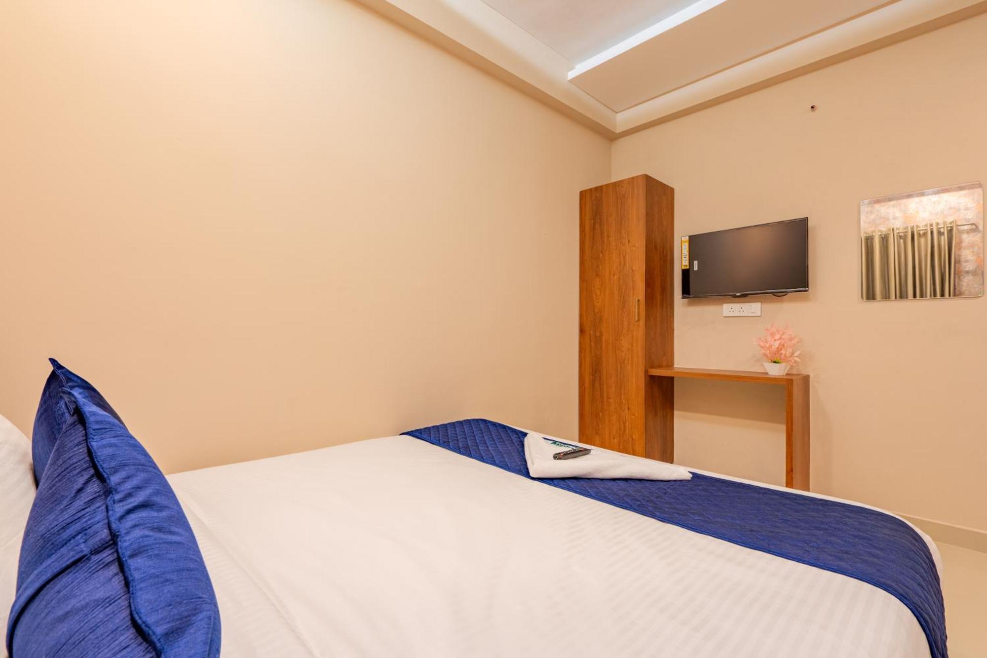 Yaad Residency Hotel Kochi Ngoại thất bức ảnh