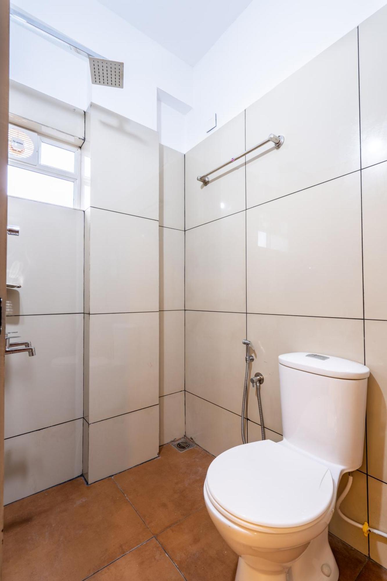 Yaad Residency Hotel Kochi Ngoại thất bức ảnh