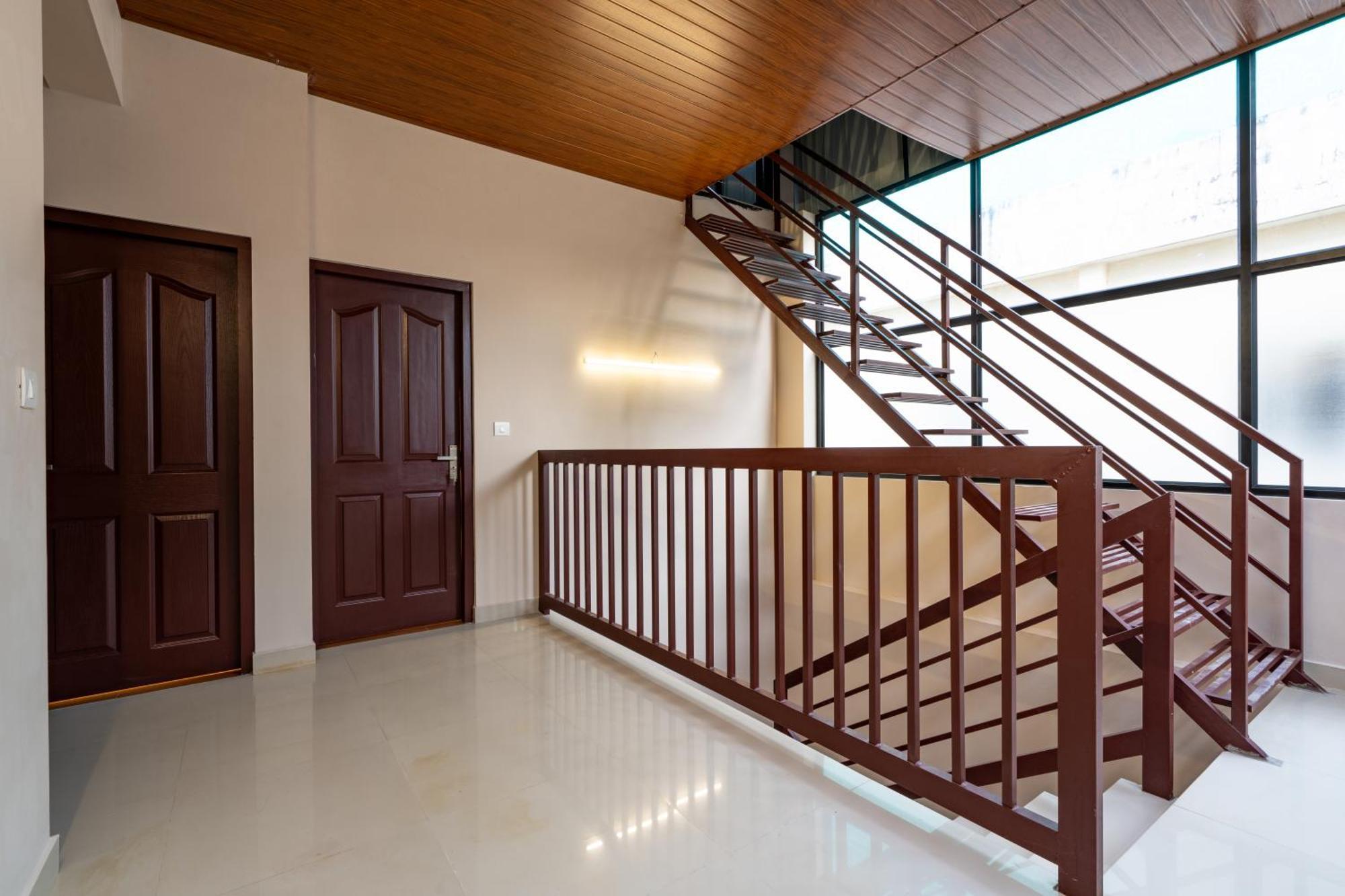 Yaad Residency Hotel Kochi Ngoại thất bức ảnh